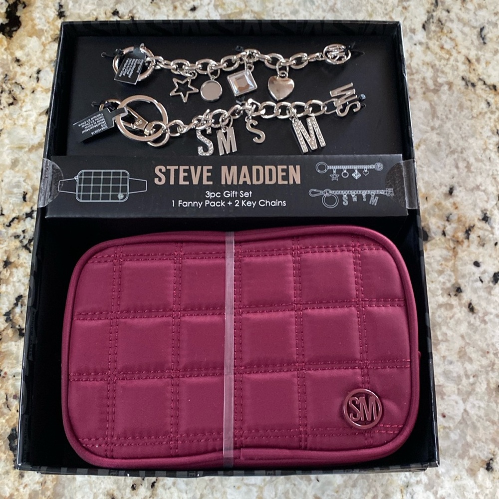 Steve Madden Fanny Pack and Two Keychains